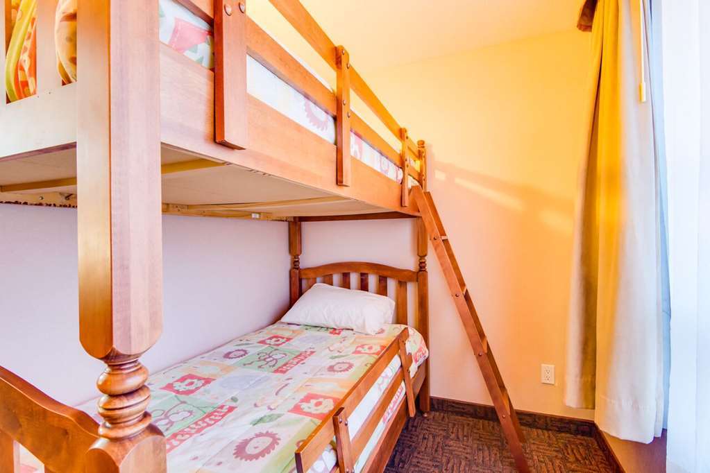 Peavine Inn & Suites High Prairie Room photo