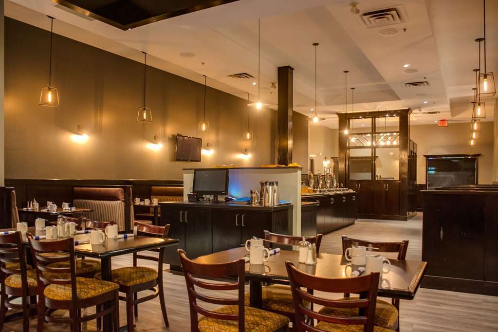Peavine Inn & Suites High Prairie Restaurant photo
